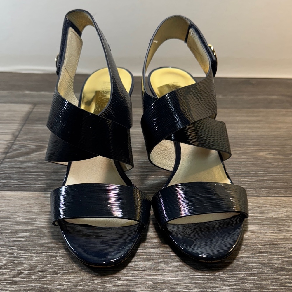 Michael kors navy blue Women's Sandals size 7.5 (s141) - Picture 9 of 10